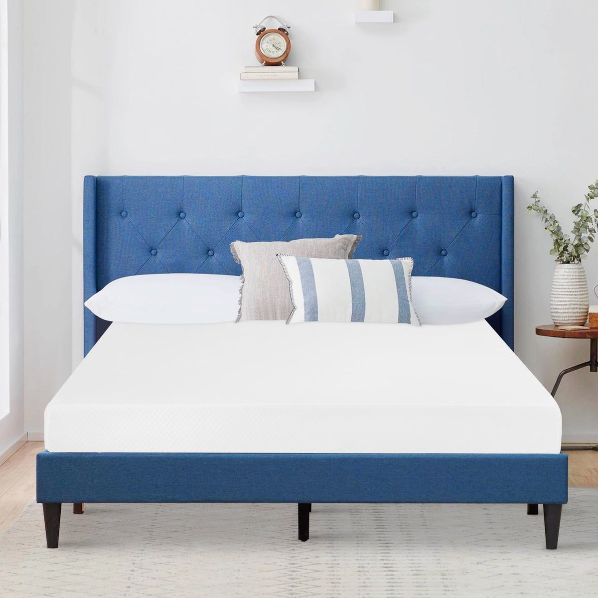 Queen Mattress 5 Inch Mattress Memory Foam Mattress Medium-Firm Mattress Breathable Bed Mattress with Removable Washable Mattress Cover for Pressure Relief & Cool Gel Mattress in Box, White
