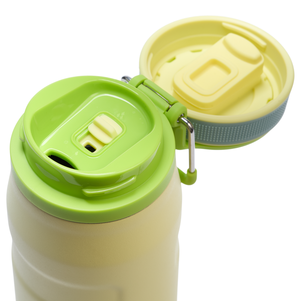 The IceFlow™ Bottle with Twist Flip Lid D123F