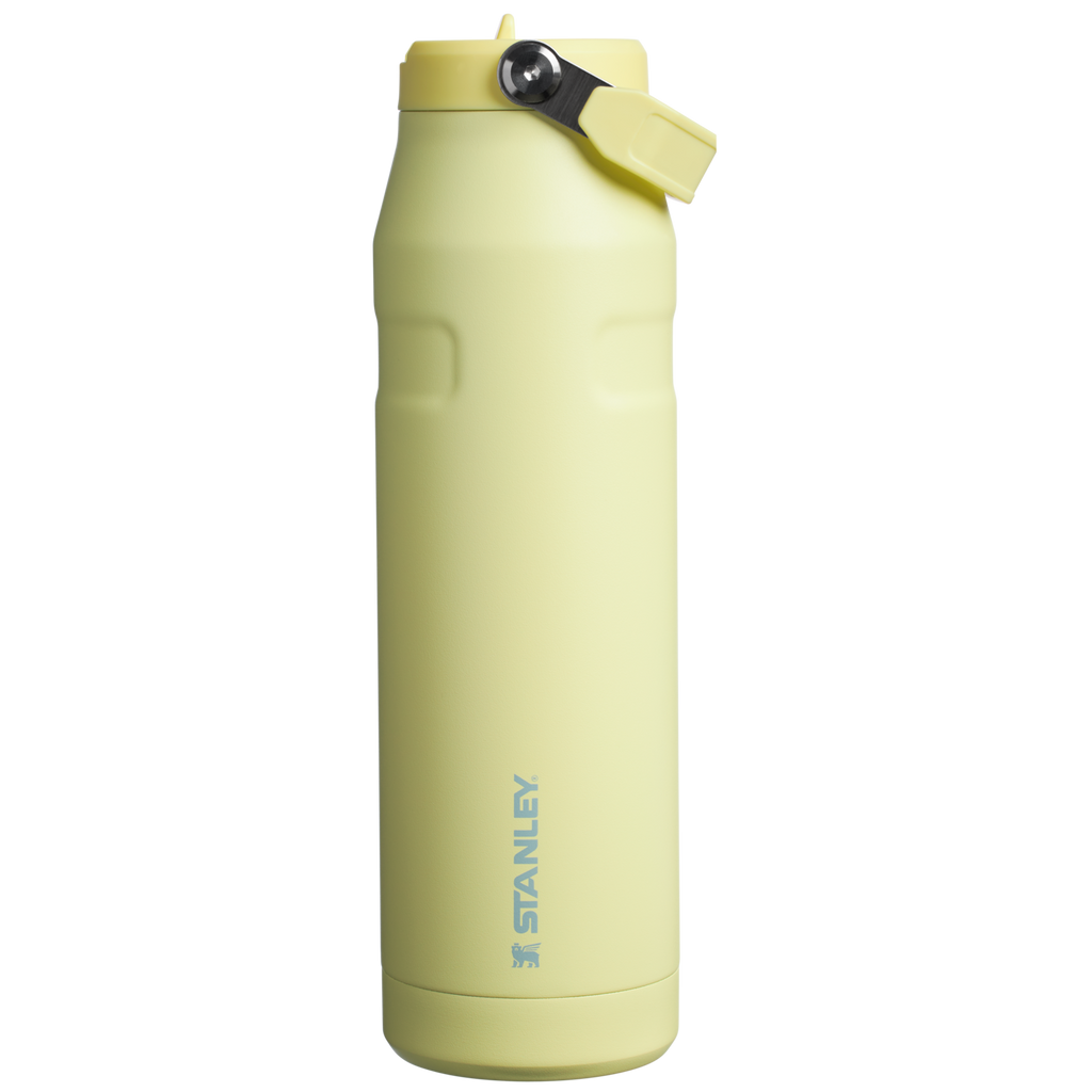 The IceFlow™ Bottle with Flip Straw Lid D059M