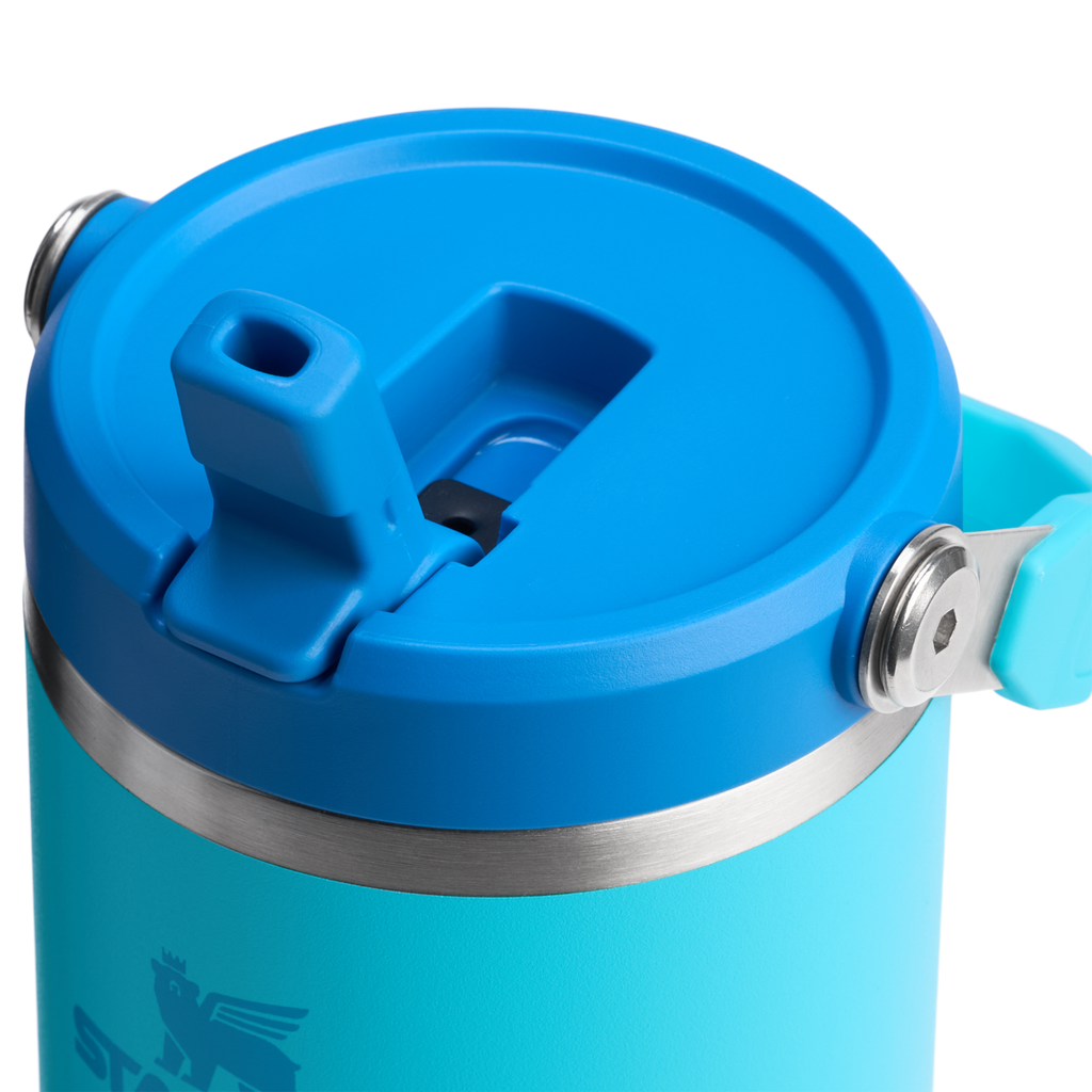 The IceFlow™ Flip Straw Tumbler D067V