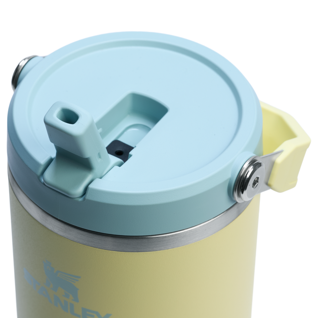 The IceFlow™ Flip Straw Tumbler D098A