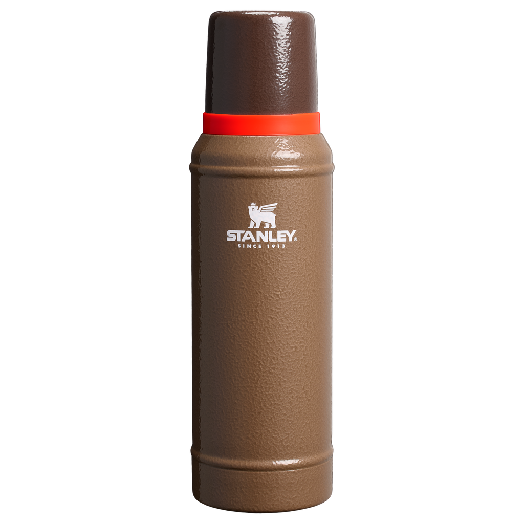 The Post Malone x Stanley Legendary Classic Bottle and Lunch Box Set D174L